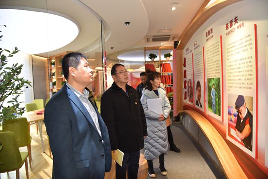 開展主題黨日活動 提升黨性修養(yǎng) ——魯中水泥、南韓學(xué)校黨支部黨員走進(jìn)初心學(xué)堂64