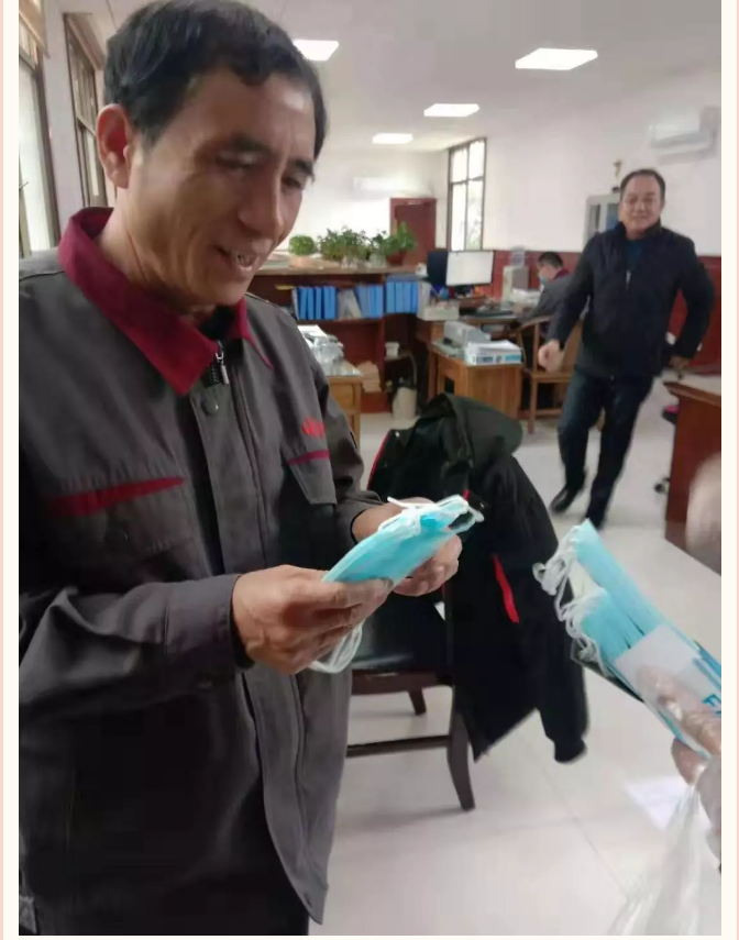 重山集團召開緊急會議 ，安排部署疫情防控工作95