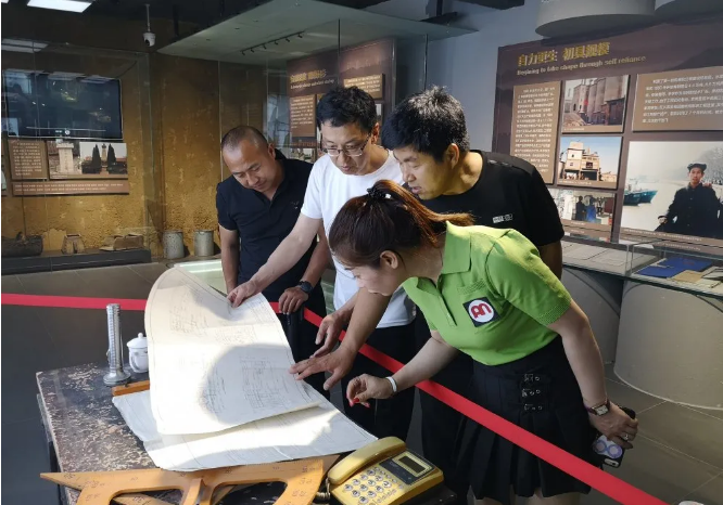 濟(jì)南泉鑫建材、東營(yíng)恒泰市政到集團(tuán)參觀考察96