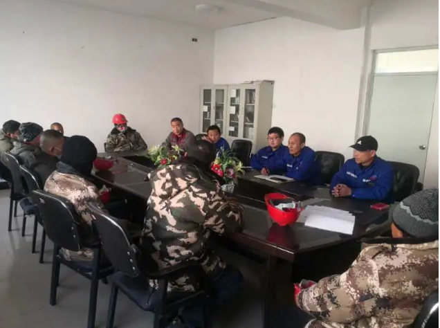  魯蒙水泥召開外協(xié)安全交底會議23
